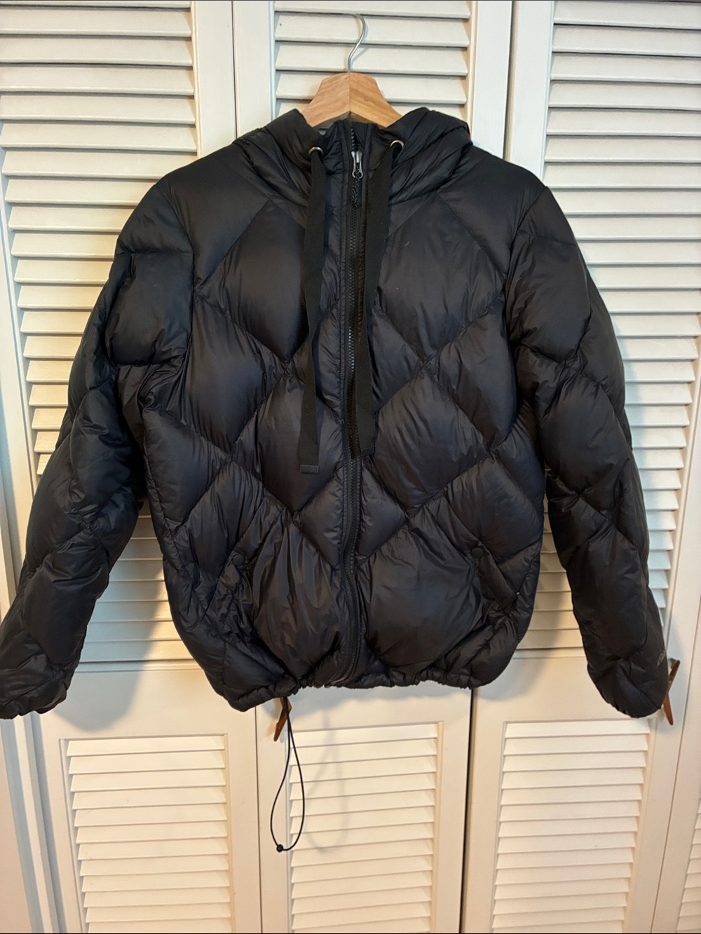 Eddie Bauer Black Diamond-Quilt Hooded Puffer Jacket